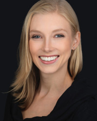 business headshot natural makeup Montreal