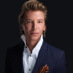 makeup for man in Montreal