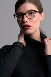 tv makeup artist montreal