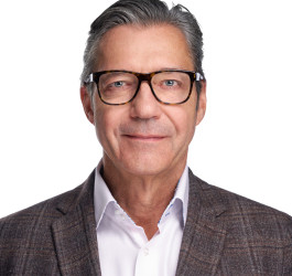 men business makeup