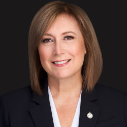 business natural makeup montreal